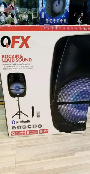 qfx rocking loud sound
