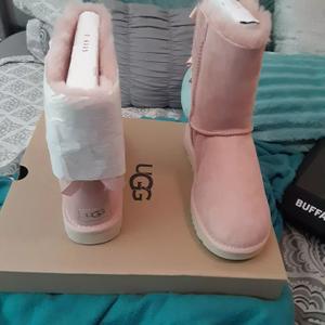 uggs for sale size 8