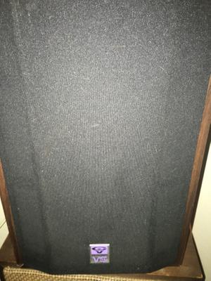 cerwin vega v5c