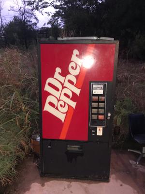 1980's dr pepper machine