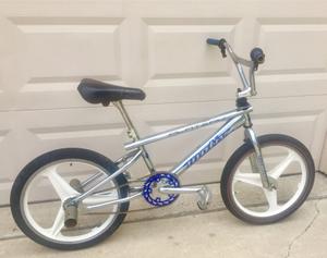 Wheel for sale in Desoto, TX - 5miles 