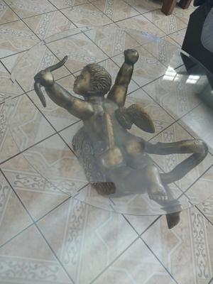 Cupid coffee table