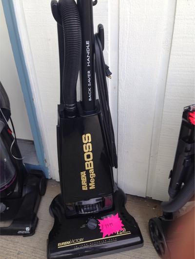 Eureka mega boss victory upright vacuum 