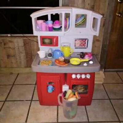 Kuchen set for sale in San Antonio, TX - 5miles: Buy and Sell