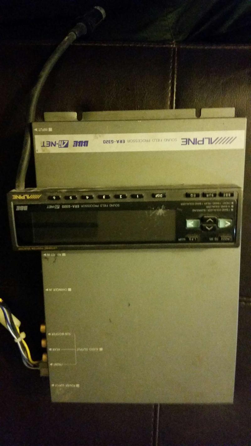 Used in working conditon Alpine ERAG320 EQ 14 Band Digital Equalizer