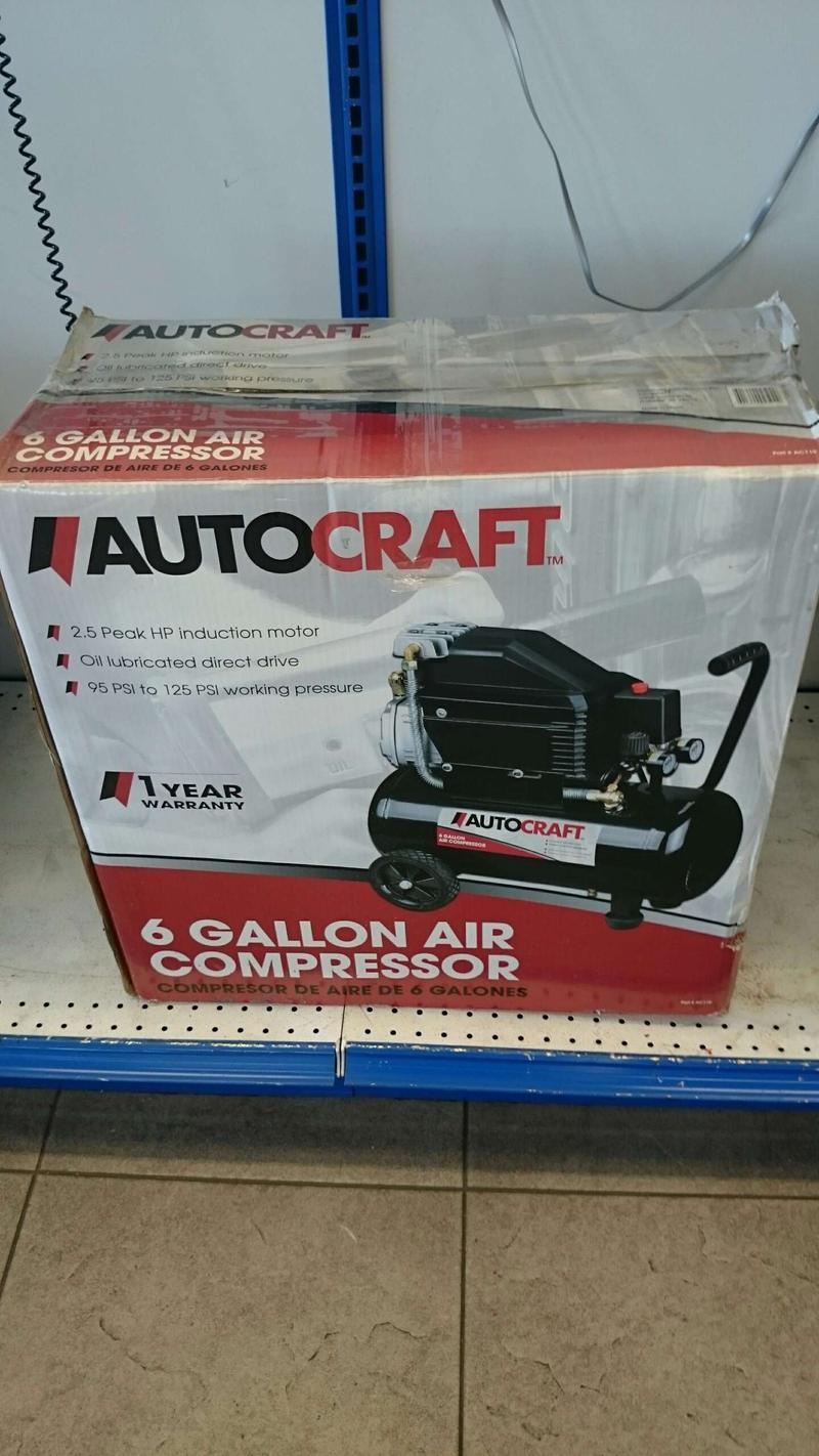 Autocraft 6 gallon air compressor. Never used for sale in Haines City
