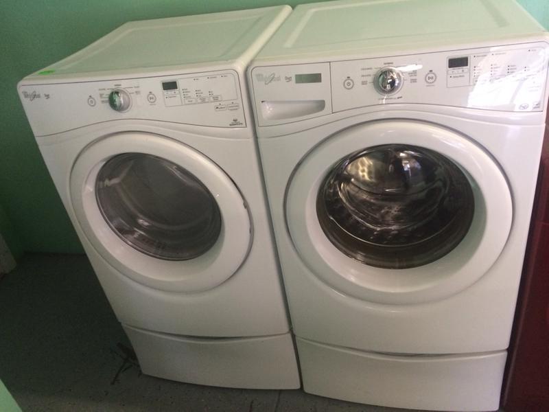 Like new whirlpool duet washer and gas dryer on pedestals for sale in