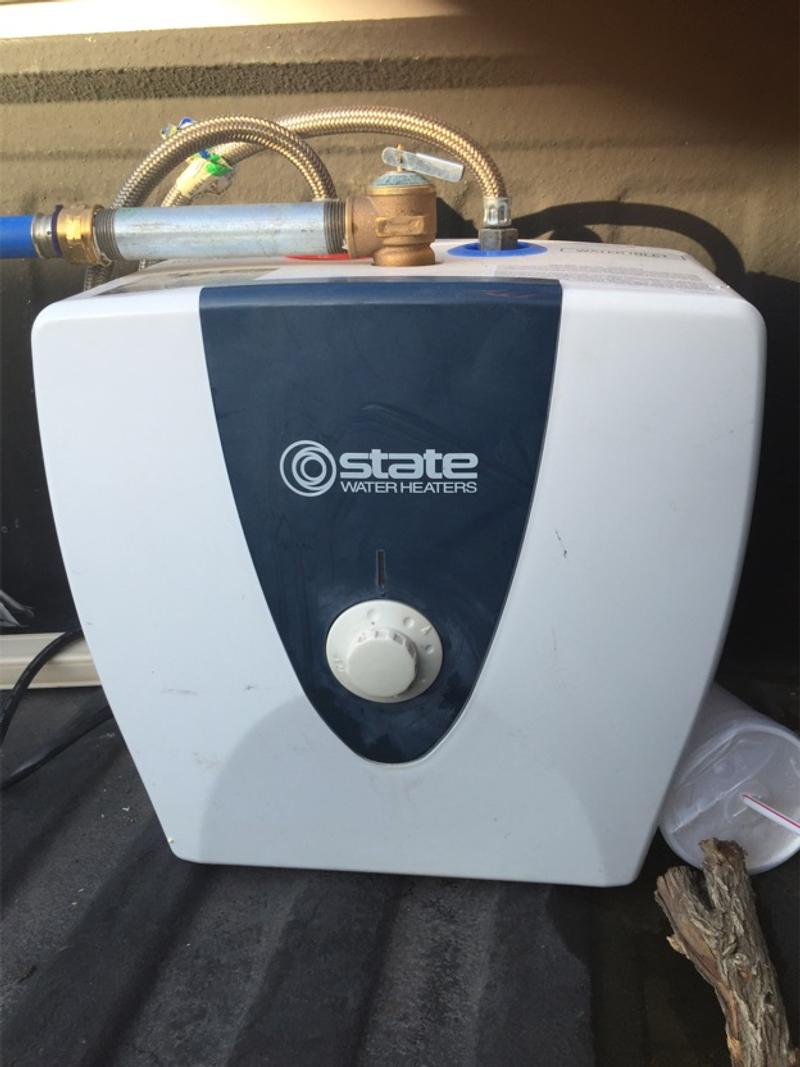 State water heater model es62ssusk. 200. It a 2.5 gal for sale in Tyler