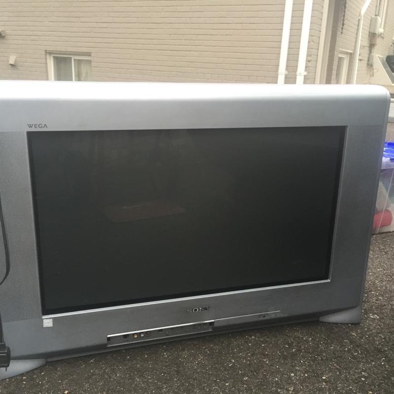 Sony KV30HS420 30Inch FD Trinitron WEGA HDReady Widescreen CRT TV