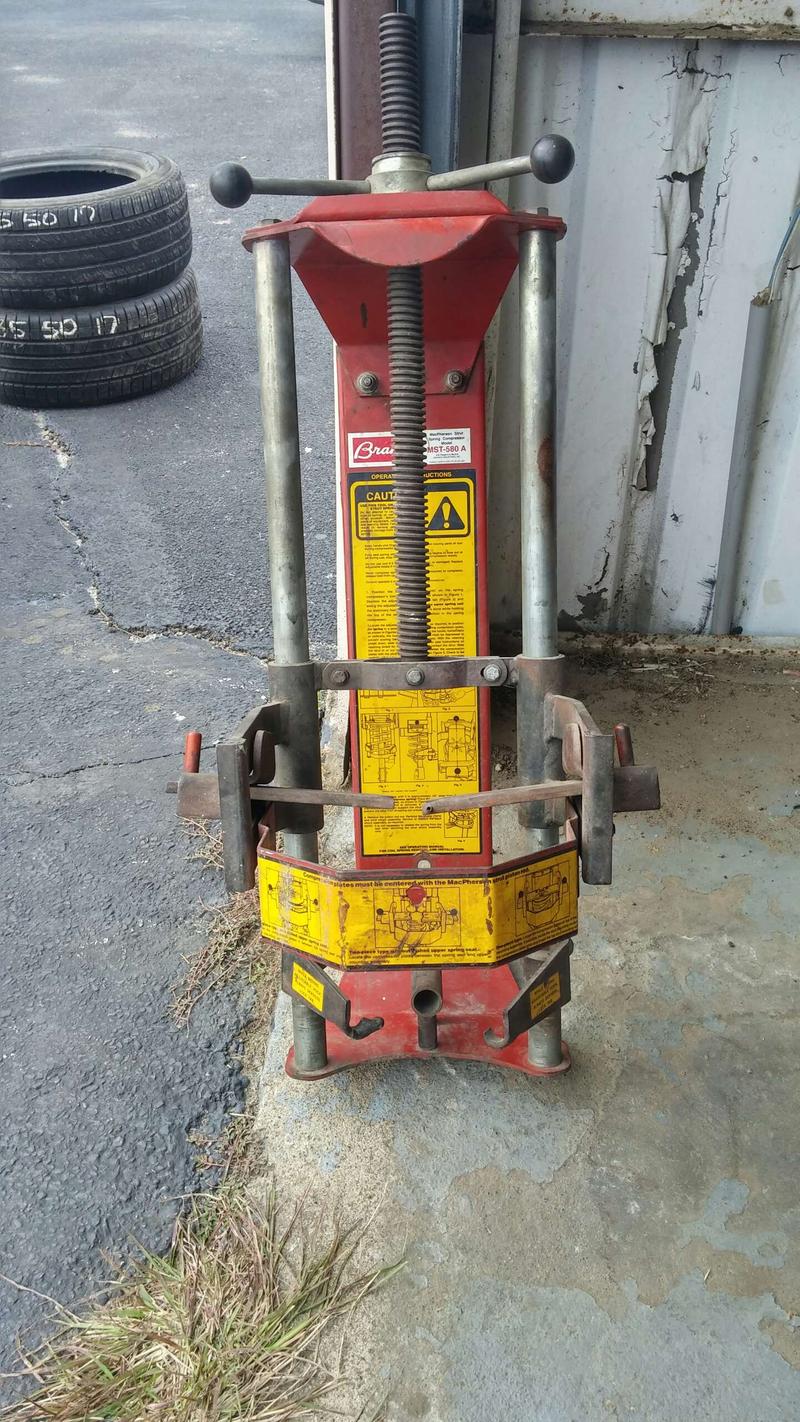 BRANICK STRUT SPRING COMPRESSOR!!!! for sale in Grand Prairie, TX