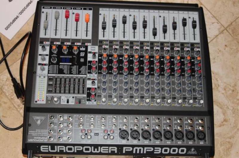 Behringer EUROPOWER PMP3000 1,200Watt 16Channel Powered Mixer for