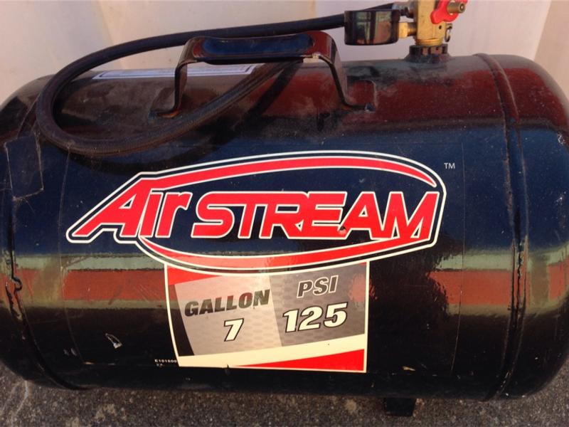 Airstream 7 gallon 125 psi air tank for sale in Round Rock, TX 5miles
