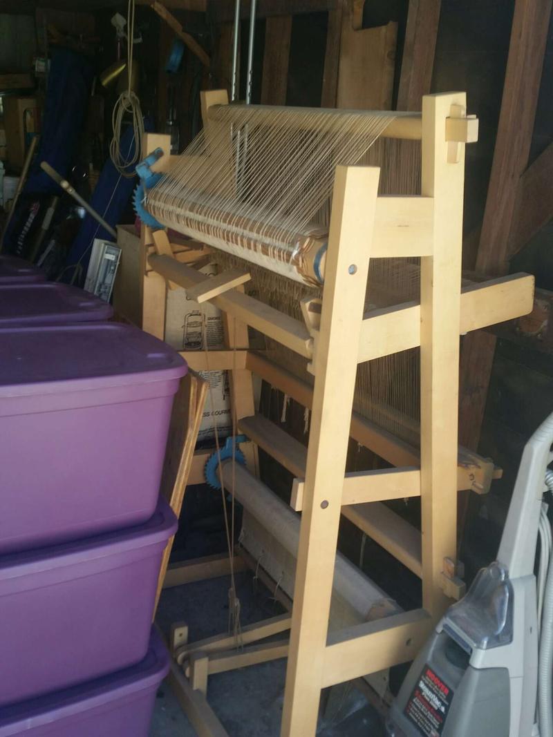 Loom for sale in Thousand Oaks, CA 5miles Buy and Sell