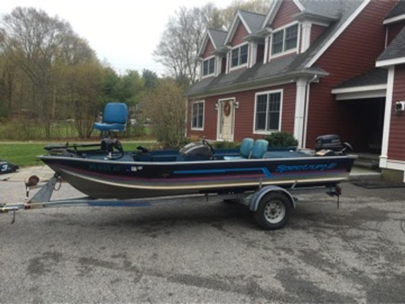 1989 spectrum 1704 aluminum bass boat. for sale in Norfolk, MA 5miles