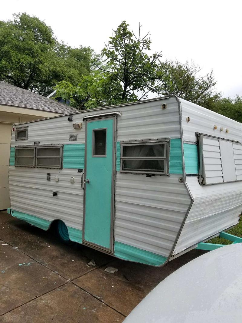 Classic vintage travel trailer 15'FT RV camper bumper pull for sale in