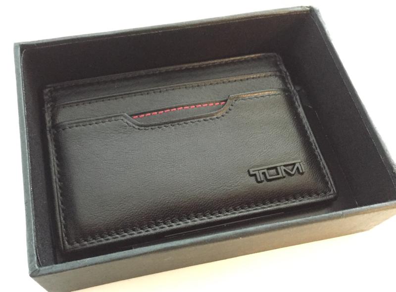 tumi delta card case