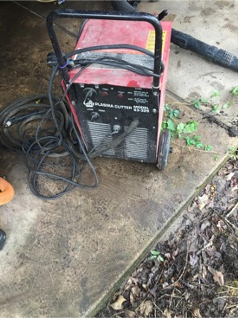 Plasma cutter Napa model 83329 for sale in Houston, TX 5miles Buy