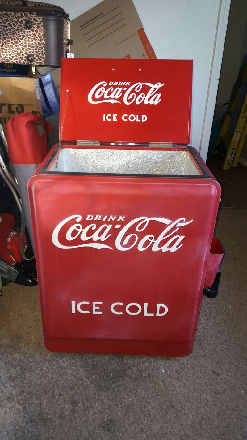 retro coca cola cooler