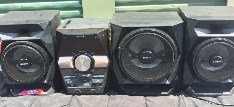 sony radio system
