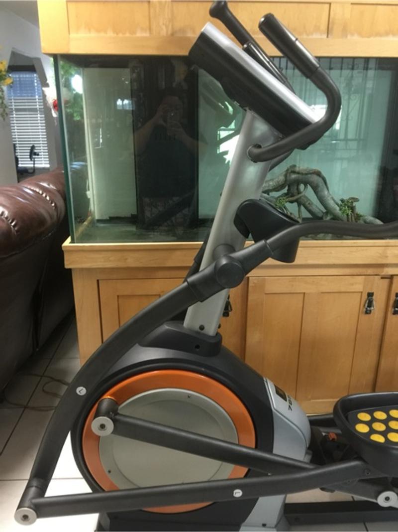 ProForm 785F Elliptical for sale in Orlando, FL 5miles Buy and Sell