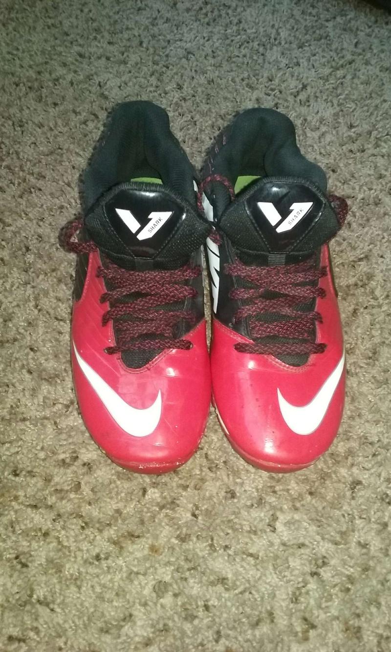 nike football cleats size 7