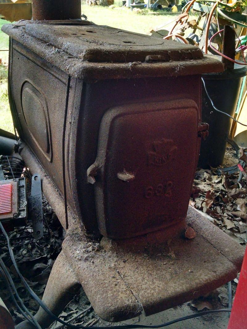 King 632 A cast iron wood stove for sale in Yantis, TX 5miles Buy