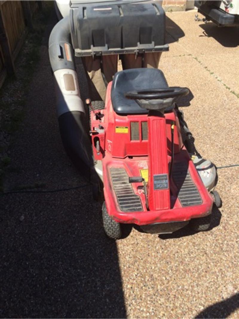 Honda 3013 riding mower for sale in Southlake, TX 5miles Buy and Sell