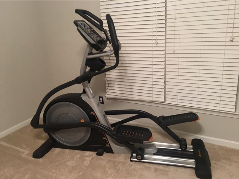 Like new Nordic Track Elite 10.7 Elliptical Barely used price reduced