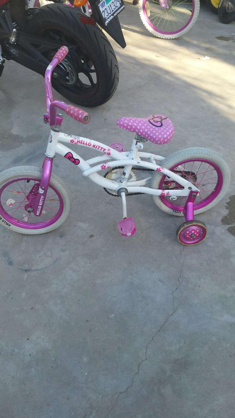 hello kitty bike 12 inch