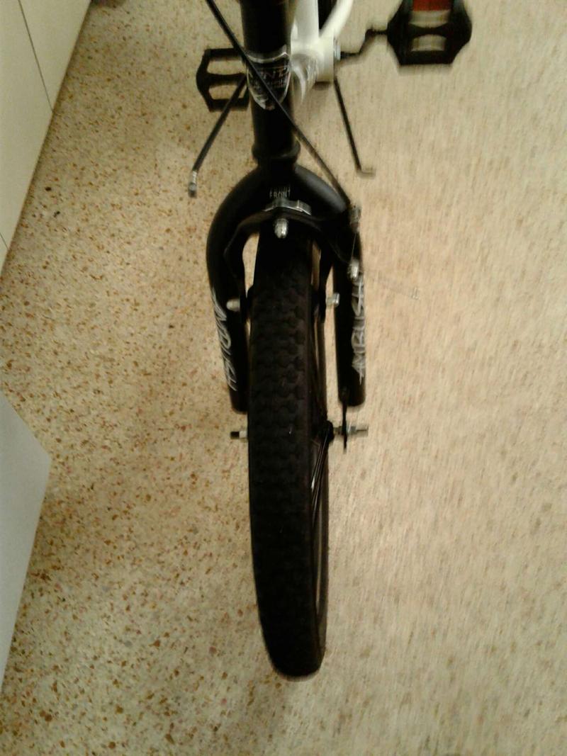Kent Ambush bike fs20 tires are good 