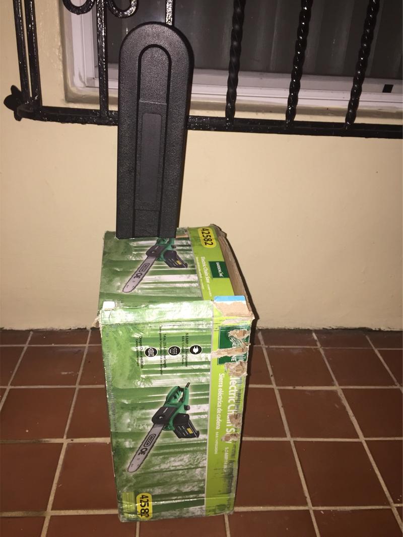 Gardenline Electric Chain Saw 42582 for sale in Miami, FL 5miles Buy