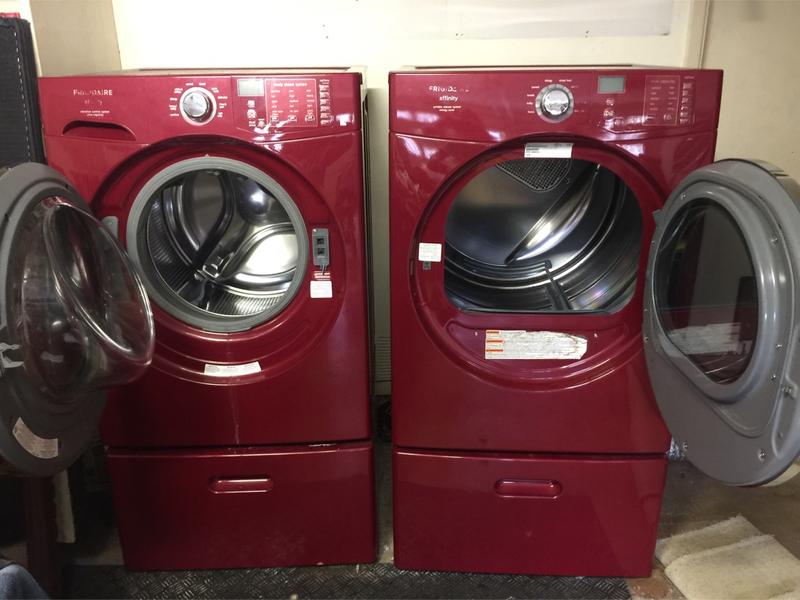 Frigidaire affinity washer and dryer with pedestals for sale in San