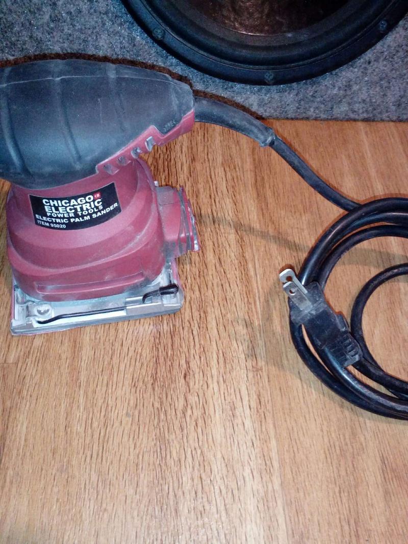 Chicago Electric Orbital Palm Sander in 