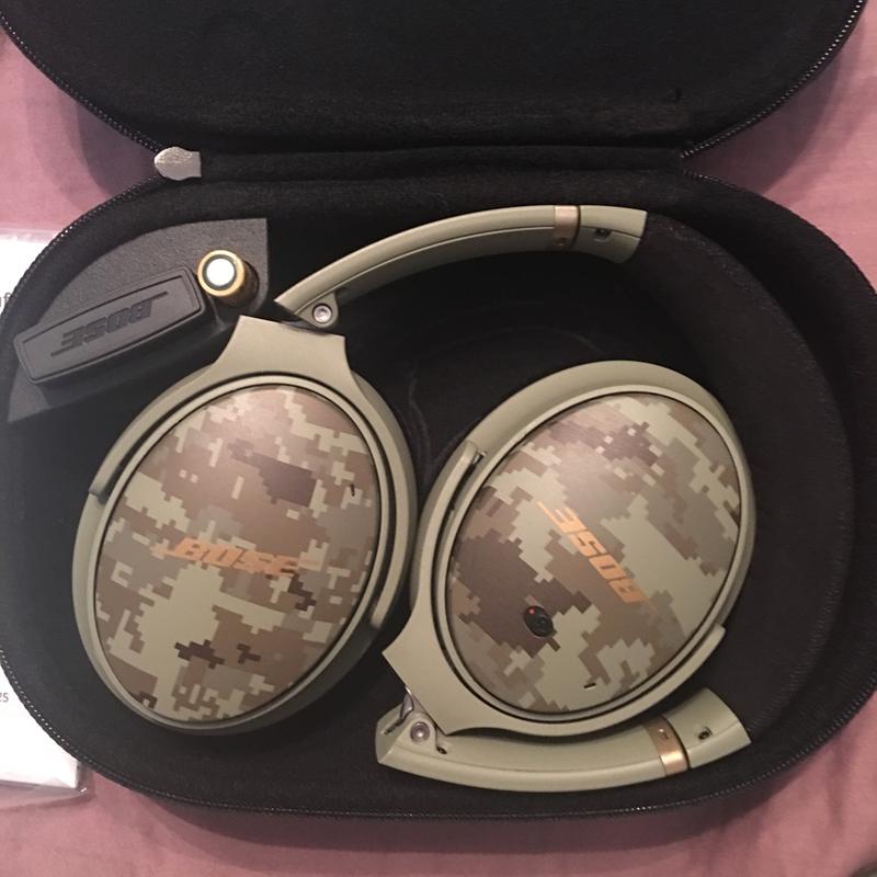 Bose Quietcomfort 25 Acoustic Noise Cancelling Camo Nfl Headphones For Sale In Mansfield Tx 5miles Buy And Sell
