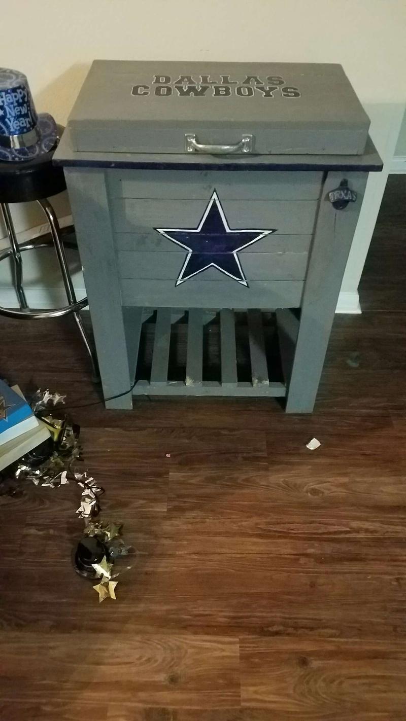 dallas cowboys wooden cooler