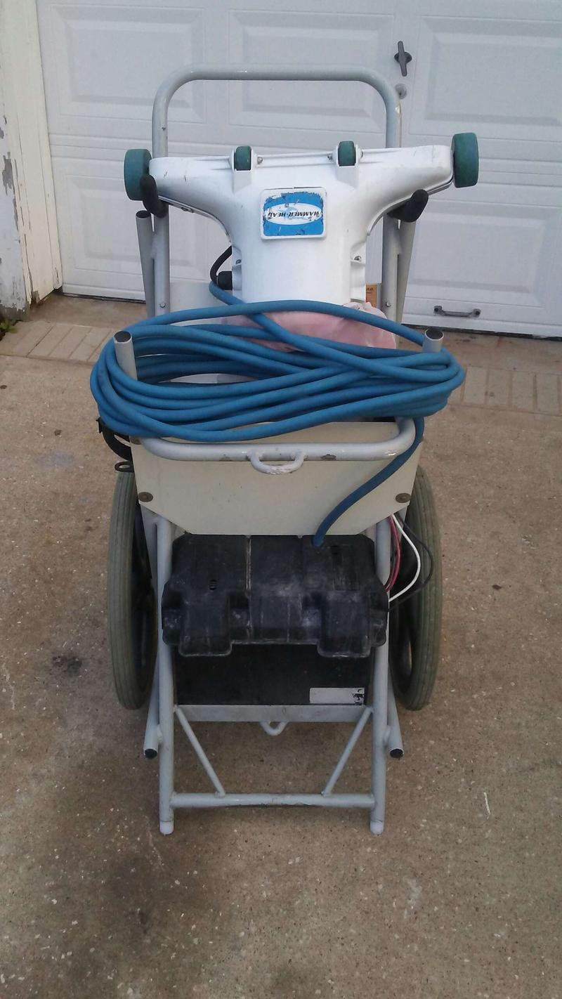Hammerhead Pool Vacuum for sale in Kemah, TX 5miles Buy and Sell