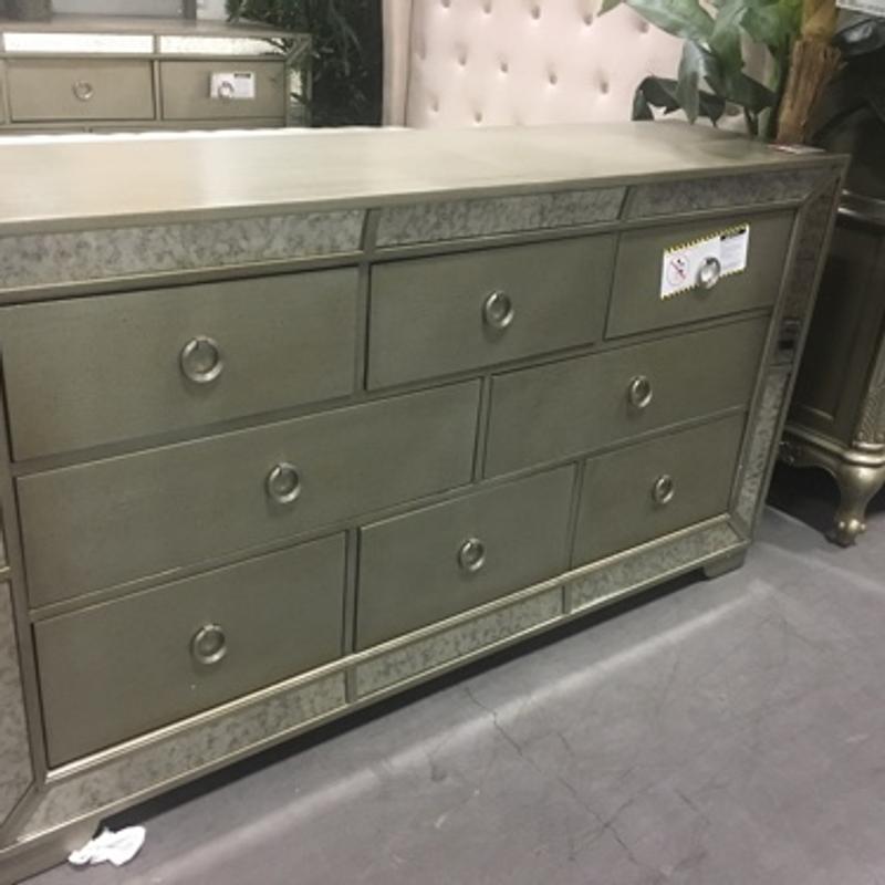New Z Gallerie Type Mirrored Dresser For In Redondo Beach Ca 5miles And New Z Gallerie Type Mirrored Dresser, Z Gallerie Mirrored Dresser