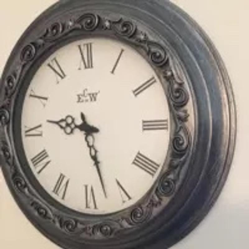 ECW and Co wall clock for sale in Valley Village, CA 5miles Buy and Sell