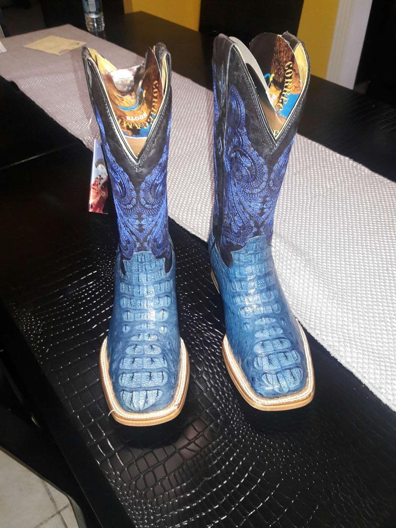 Botas nuca de cocodrilo original size 8 for sale in Dallas, TX - 5miles:  Buy and Sell