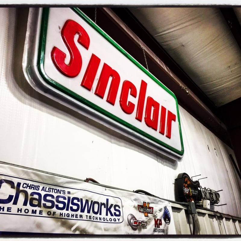 Sinclair sign oil and gas for sale in Houston, TX 5miles Buy and Sell