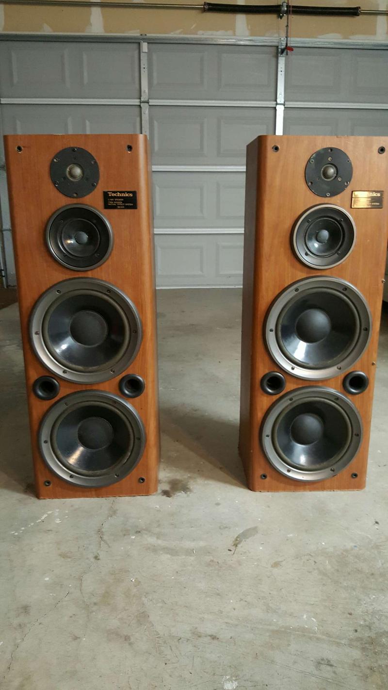 Technics SBA33 Floor Speakers for sale in Fort Worth, TX 5miles Buy and Sell