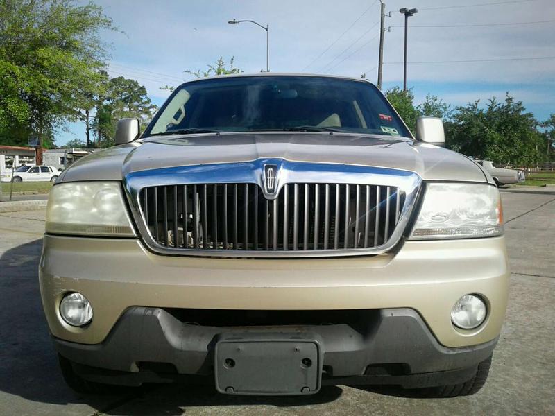 2006 Lincoln Aviator for sale in Houston, TX 5miles Buy and Sell