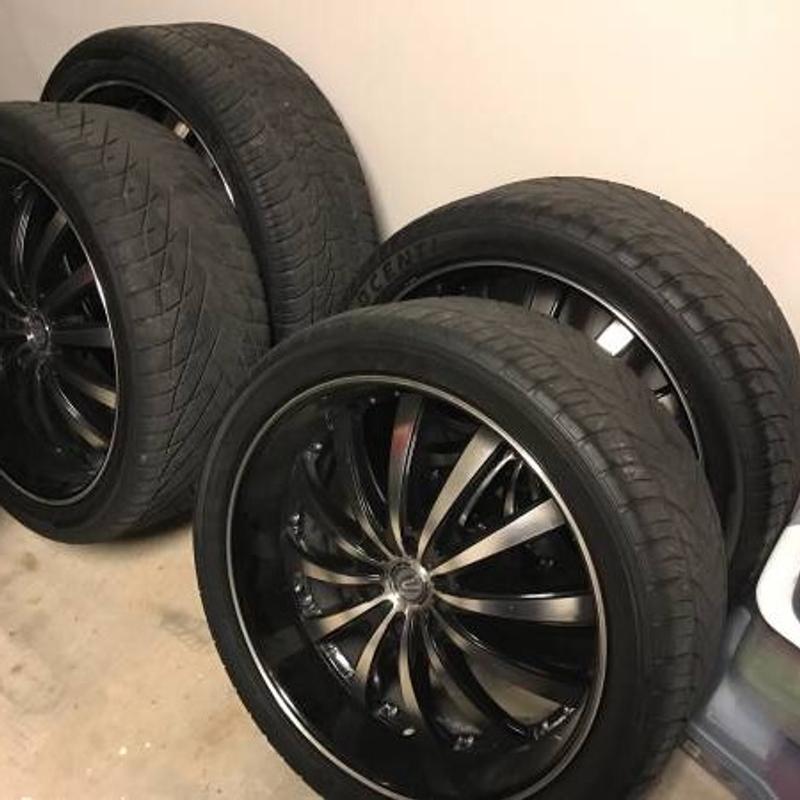 Black/Chrome 24 inch Rims/Tire (Cadillac Escalade) for sale in