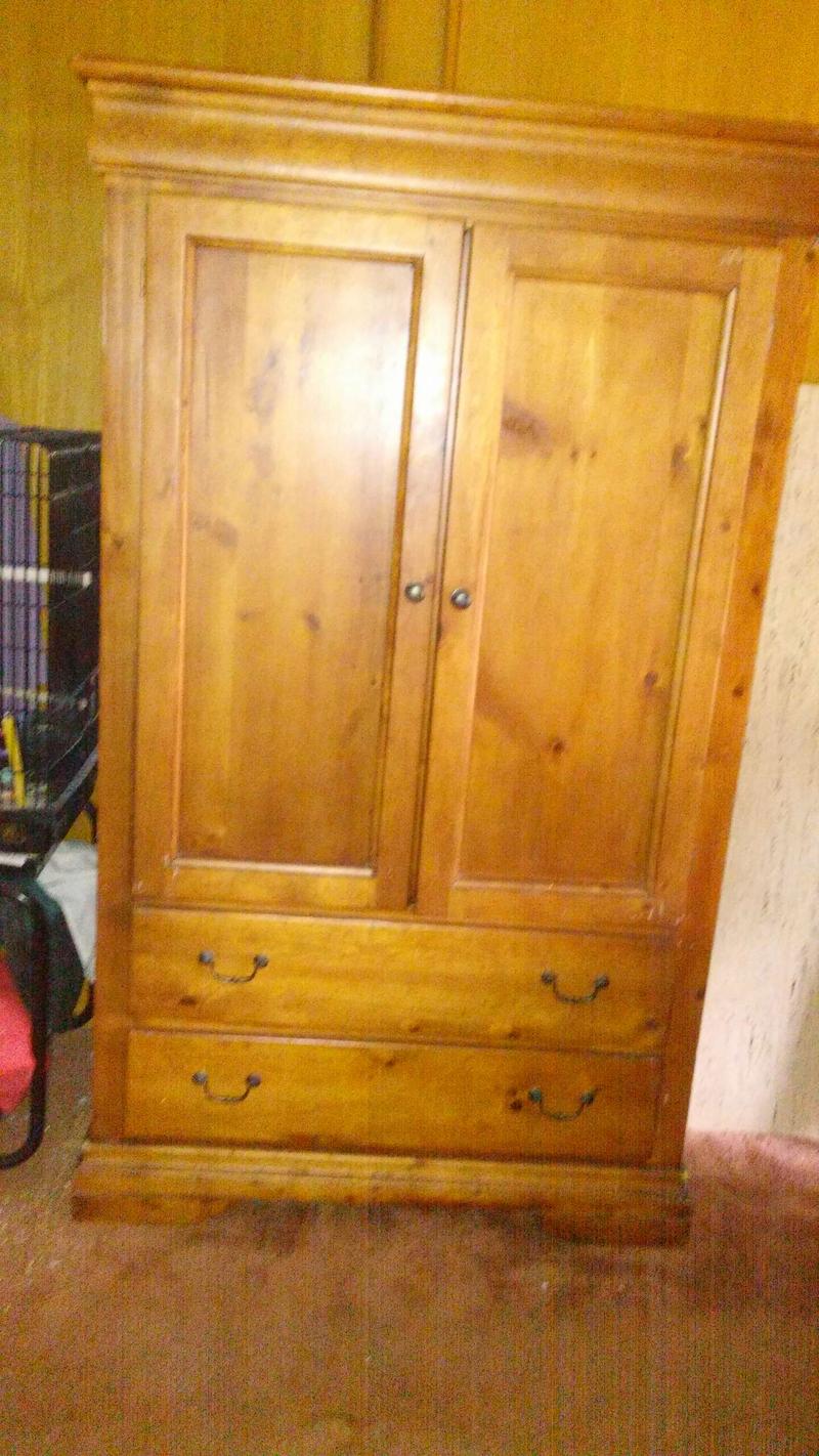 Havertys Armoire 2 adjustable shelves... for sale in Lewisville, TX