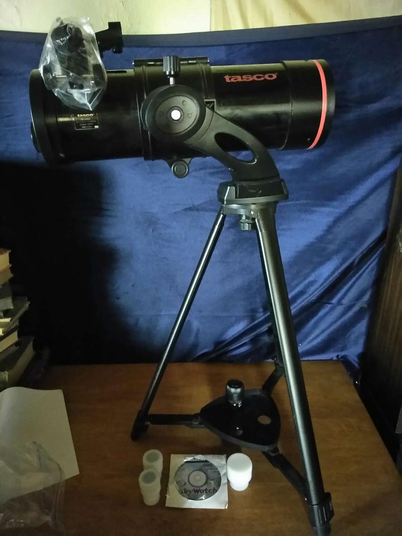 Tasco reflector telescope for sale in Gardner, KS 5miles Buy and Sell