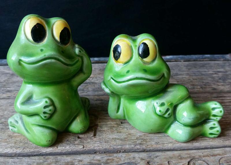Vintage green frog salt and pepper shakers for sale in Cleburne, TX