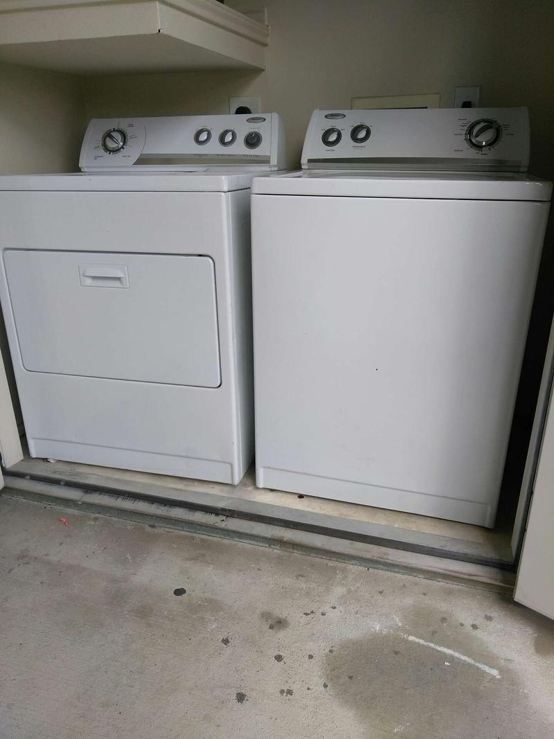 Can Pillows Go In The Washer And Dryer at Peter Castro blog