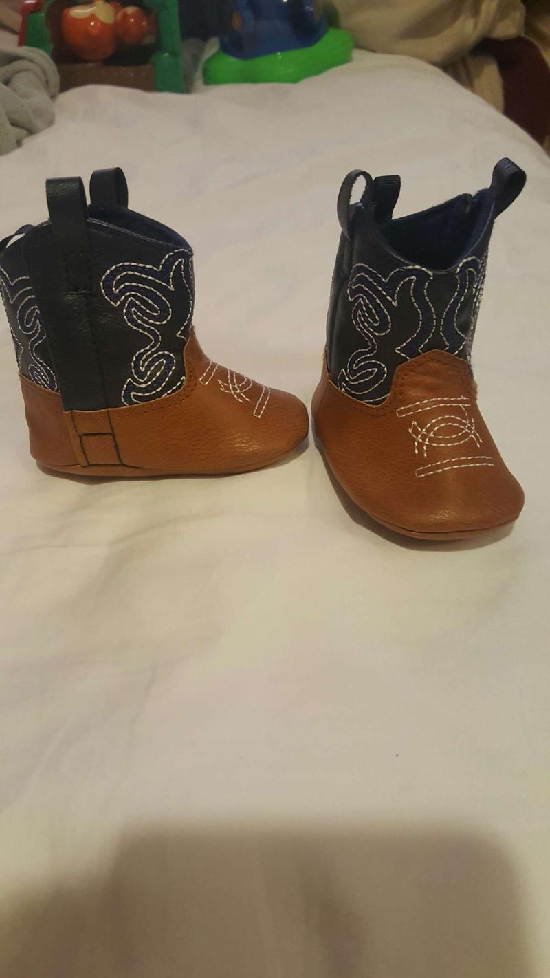 Baby boy cowboy boots for sale in Garland, TX 5miles Buy and Sell