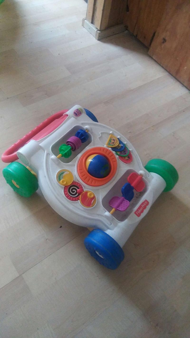 Fisher price foldable push walker for sale in Wesley Chapel, FL
