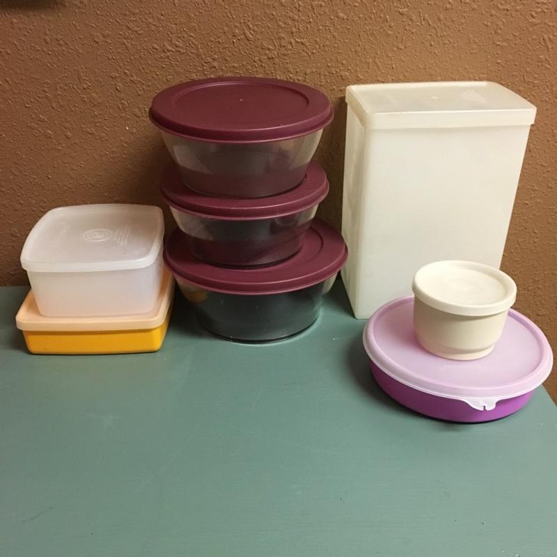 8 pieces of vintage Tupperware with 8 lids for sale in Burleson, TX